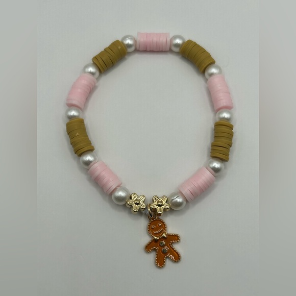 🌸Pink Gingerbread Christmas Clay Bead Bracelet🌸 - Picture 6 of 6